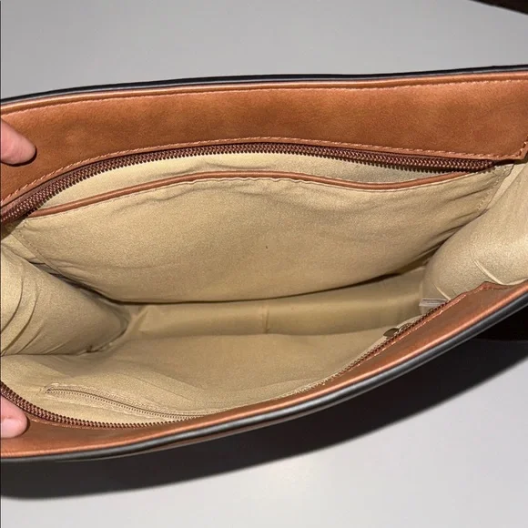 Missnine Brown Crossbody Bag - Picture 3 of 7